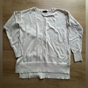 Banana Republic Women's Cream Crewneck Sweater (Size Small)